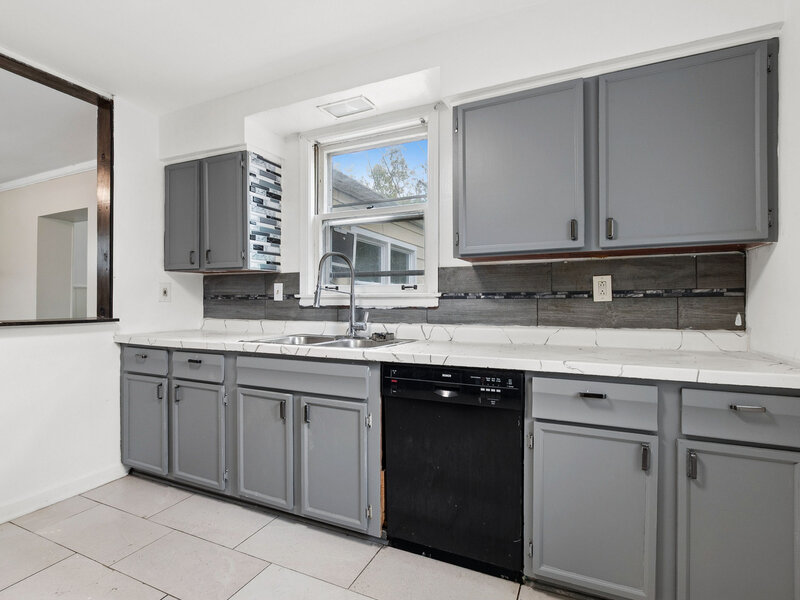 49 Parkside Avenue Chicago Heights IL 60411