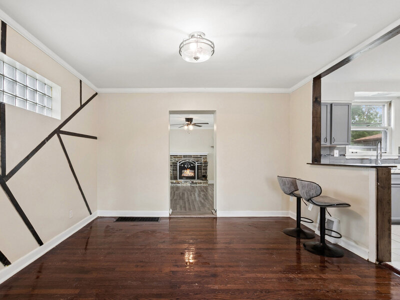 49 Parkside Avenue Chicago Heights IL 60411