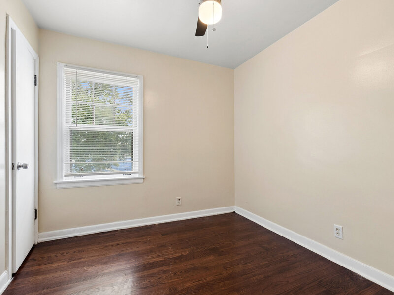 49 Parkside Avenue Chicago Heights IL 60411