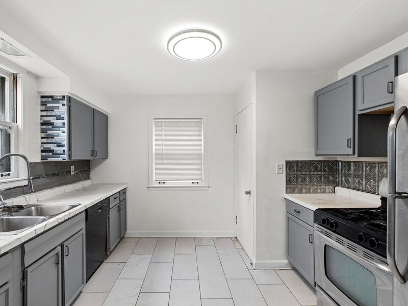 49 Parkside Avenue Chicago Heights IL 60411