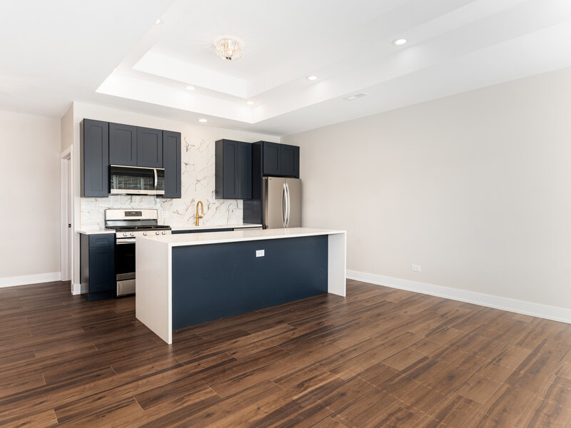 638 W 47th Street Chicago IL 60609