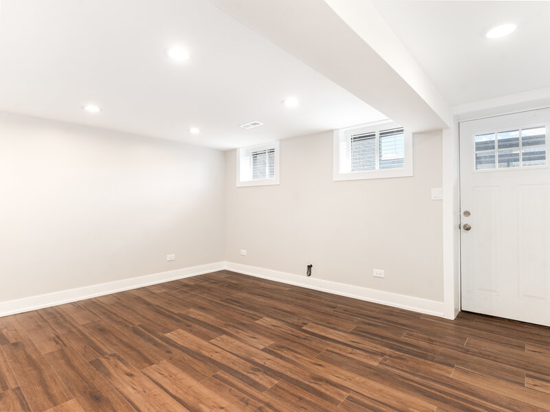 638 W 47th Street Chicago IL 60609