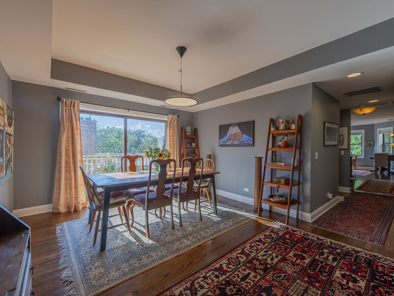 2651 W Greenleaf Avenue Chicago IL 60645