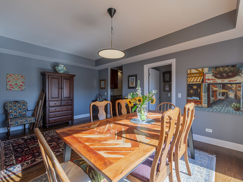 2651 W Greenleaf Avenue Chicago IL 60645