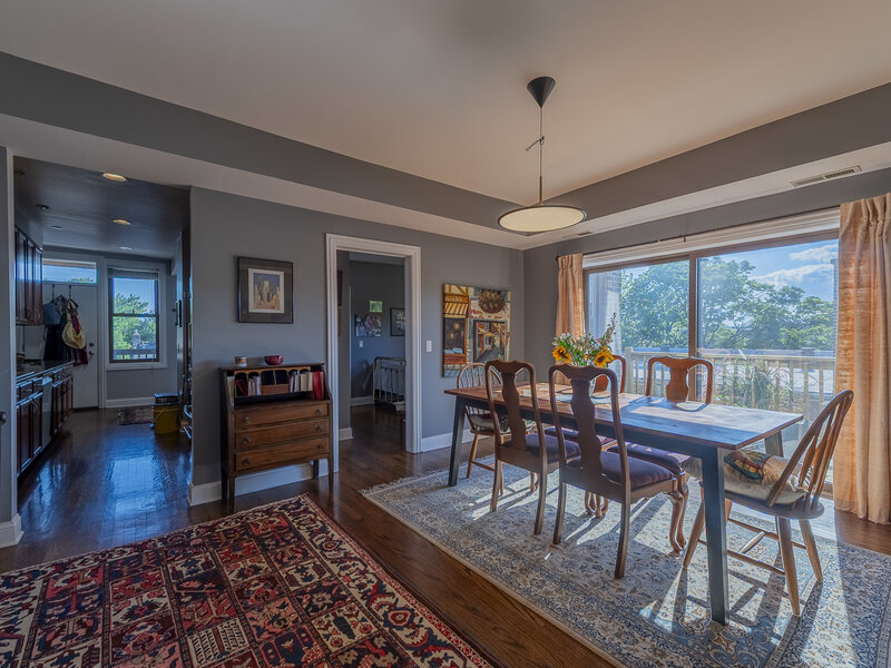 2651 W Greenleaf Avenue Chicago IL 60645