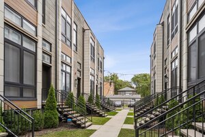Photo of 6209 S Ellis Avenue Chicago IL 60637