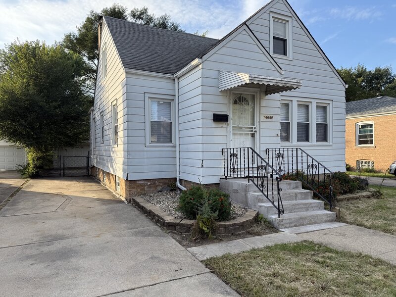 14640 Atlantic Avenue Dolton IL 60419