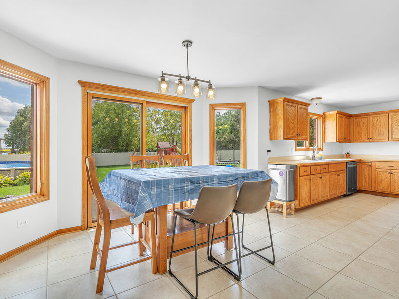 934 Marble Boulevard Manteno IL 60950