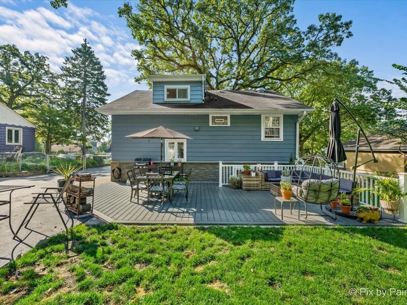 165 Forest Glen Road Wood Dale IL 60191