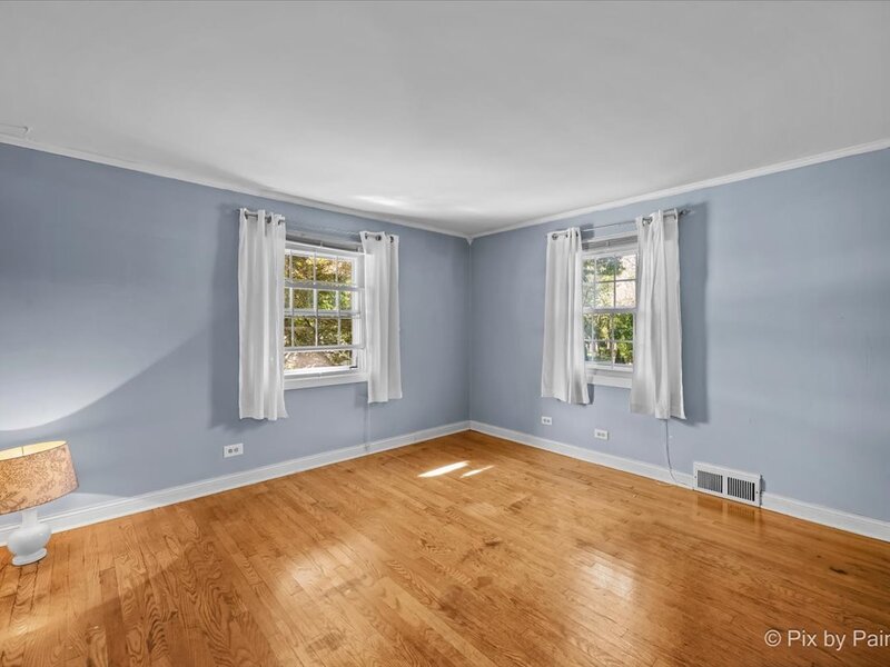 165 Forest Glen Road Wood Dale IL 60191