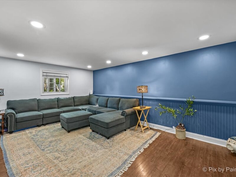 165 Forest Glen Road Wood Dale IL 60191