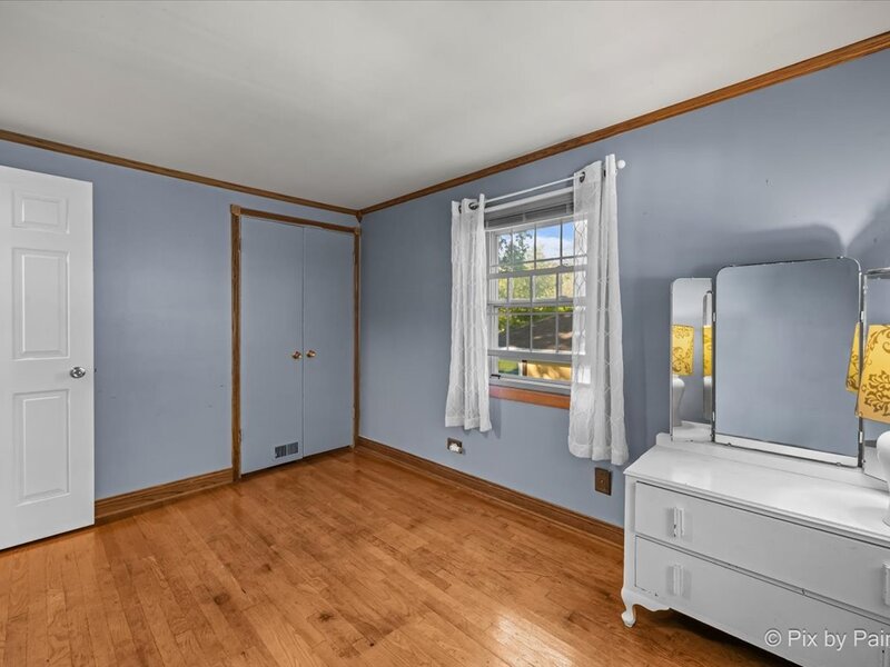 165 Forest Glen Road Wood Dale IL 60191