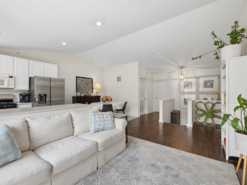 916 Enfield Drive Northbrook IL 60062