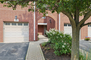 Photo of 916 Enfield Drive Northbrook IL 60062 Unit 5-A2