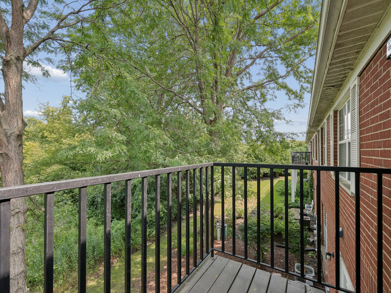 916 Enfield Drive Northbrook IL 60062