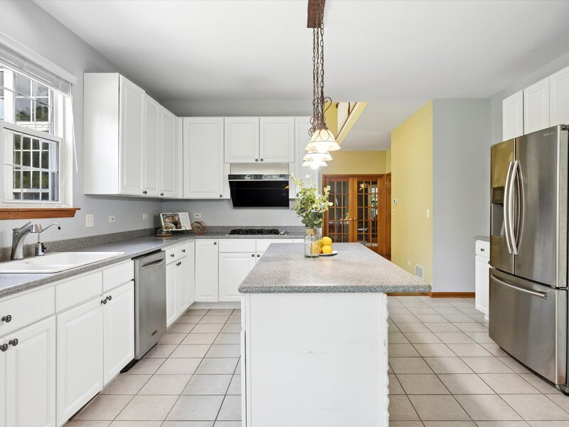 1674 Rolling Hills Drive Crystal Lake IL 60014