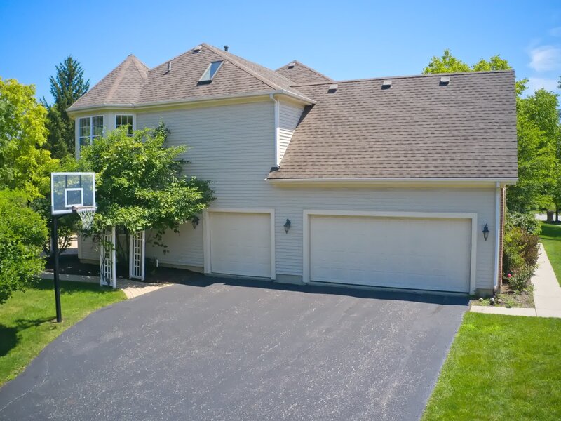 1674 Rolling Hills Drive Crystal Lake IL 60014