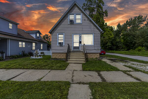 Photo of 528 E 156th Street Harvey IL 60426