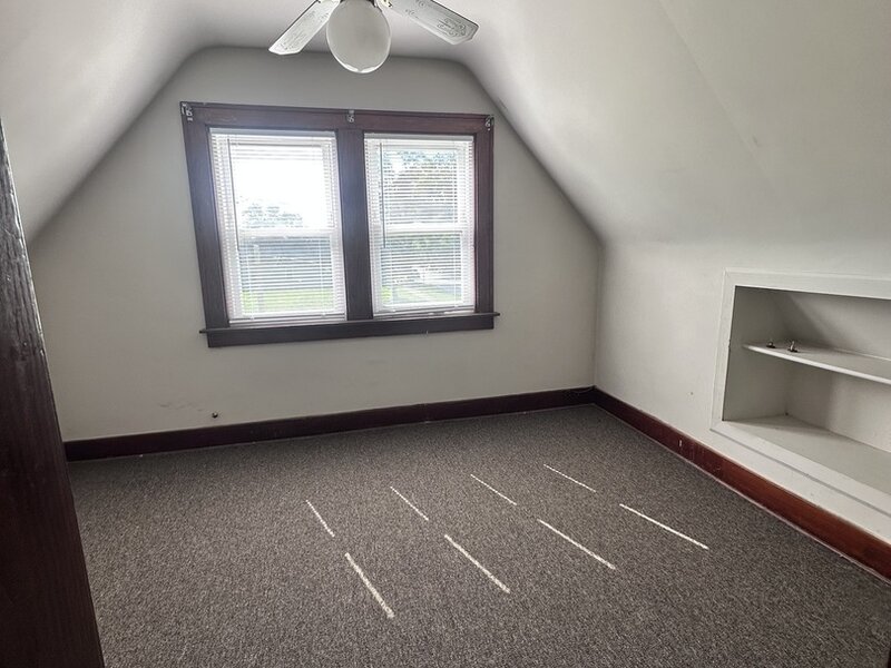 528 E 156th Street Harvey IL 60426