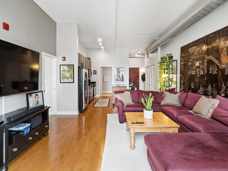 740 W Fulton Street Chicago IL 60661