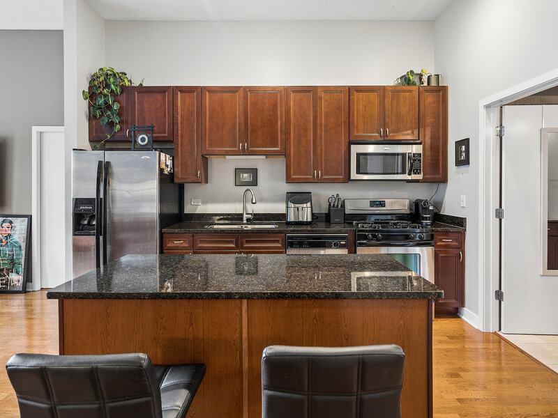 740 W Fulton Street Chicago IL 60661
