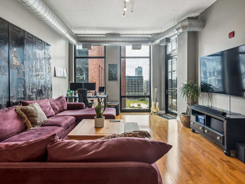 740 W Fulton Street Chicago IL 60661