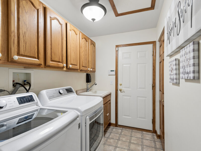 1163 N Oakwood Drive Fox Lake IL 60020