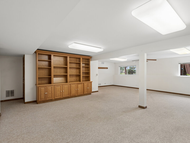 1163 N Oakwood Drive Fox Lake IL 60020