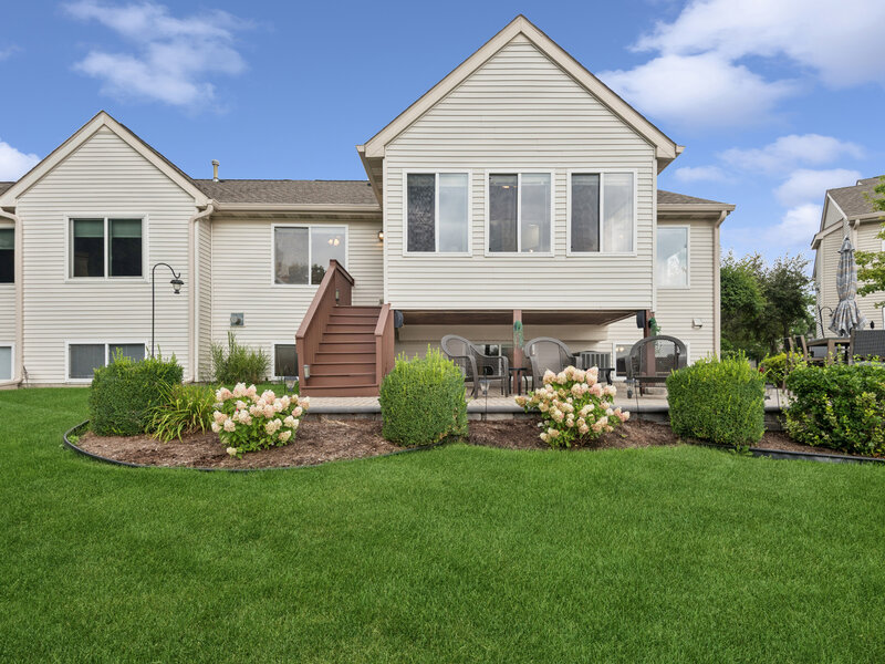 1163 N Oakwood Drive Fox Lake IL 60020