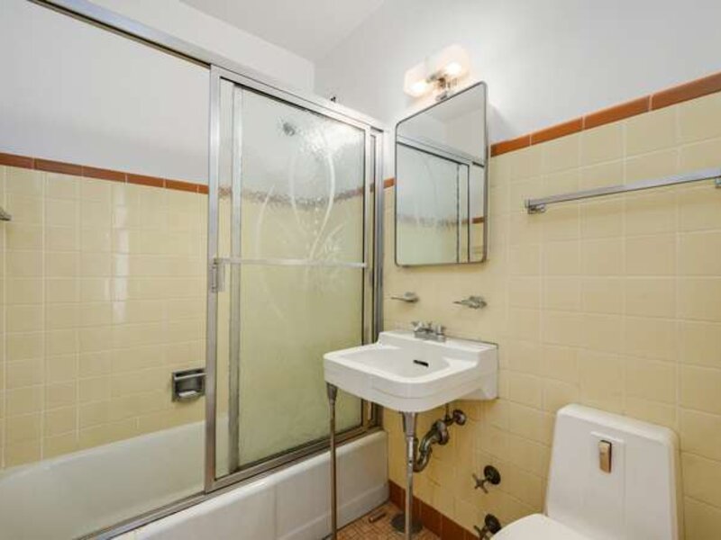 5530 S South Shore Drive Chicago IL 60637