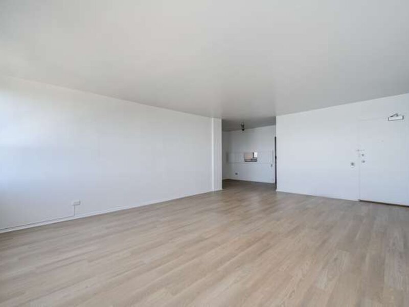5530 S South Shore Drive Chicago IL 60637