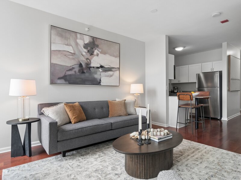 645 N Kingsbury Street Chicago IL 60610