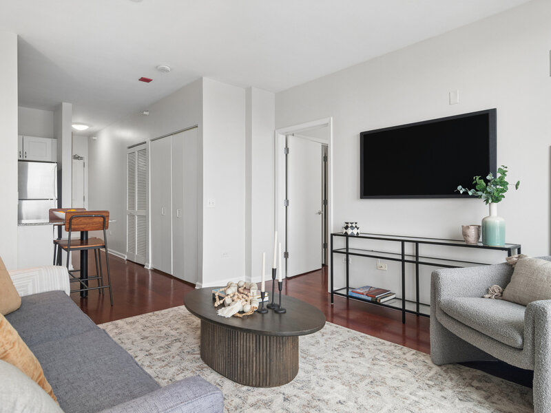 645 N Kingsbury Street Chicago IL 60610
