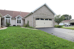 Photo of 4330 River Glen Drive Joliet IL 60431