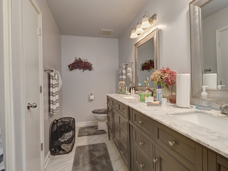 4330 River Glen Drive Joliet IL 60431