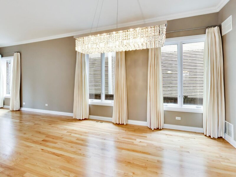 6743 N Oliphant Avenue Chicago IL 60631