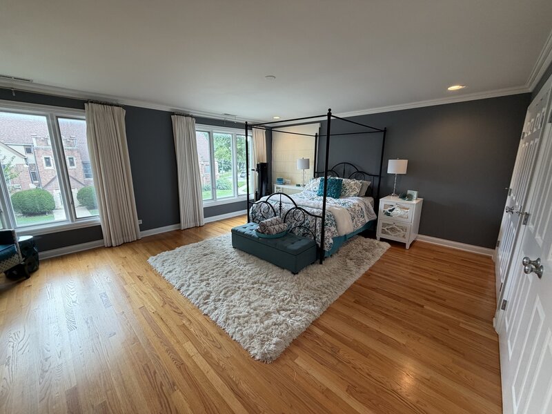 6743 N Oliphant Avenue Chicago IL 60631