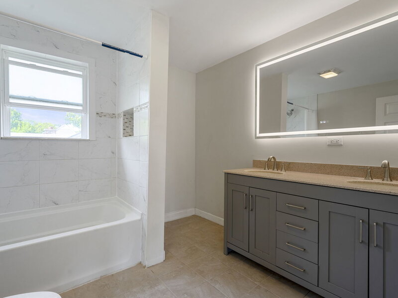 201 W Potomac Avenue Lombard IL 60148