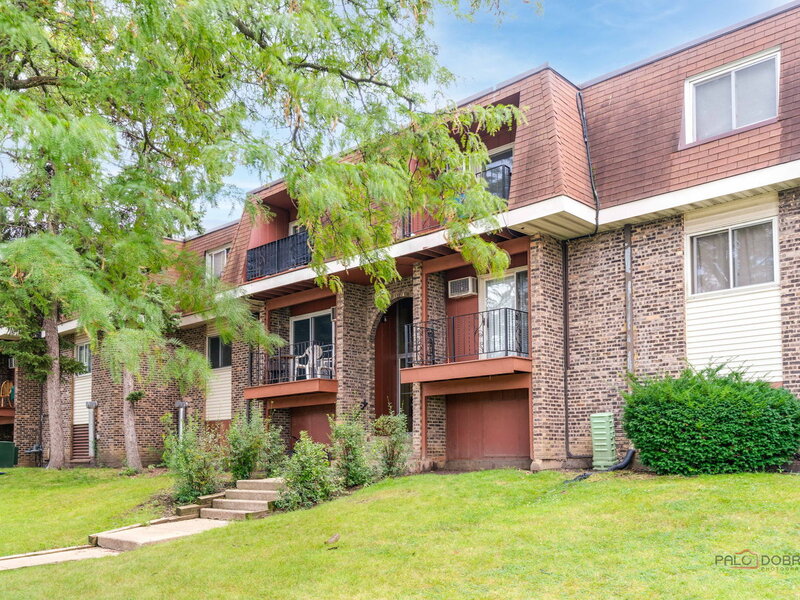 575 Heritage Drive Hoffman Estates IL 60169