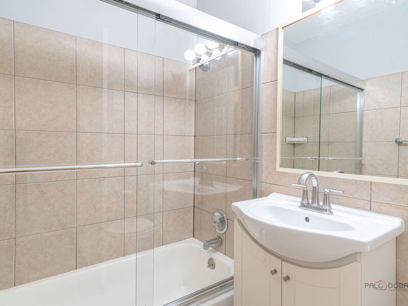 575 Heritage Drive Hoffman Estates IL 60169