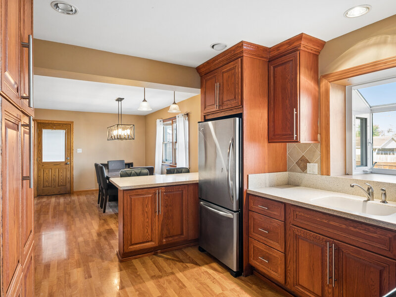 4838 W 97th Place Oak Lawn IL 60453