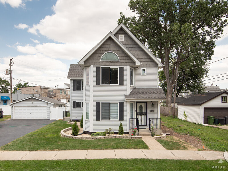 6120 W 98th Street Oak Lawn IL 60453