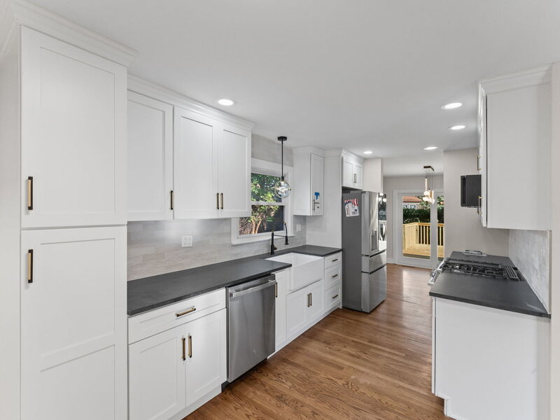 160 Lancaster Lane Des Plaines IL 60018