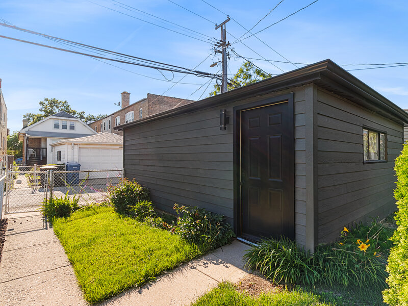 4256 N Monitor Avenue Chicago IL 60634