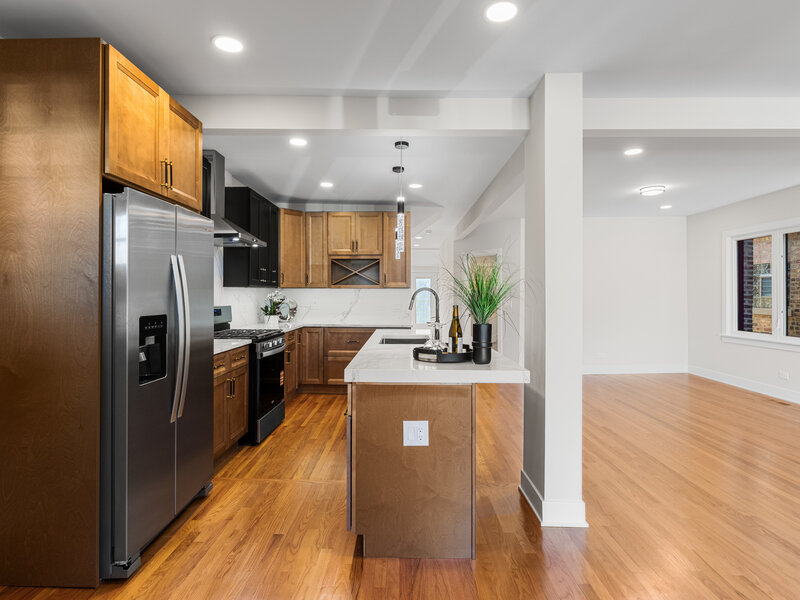 4256 N Monitor Avenue Chicago IL 60634