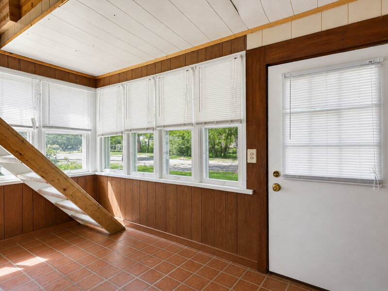 105 Edgewood Avenue Crystal Lake IL 60014