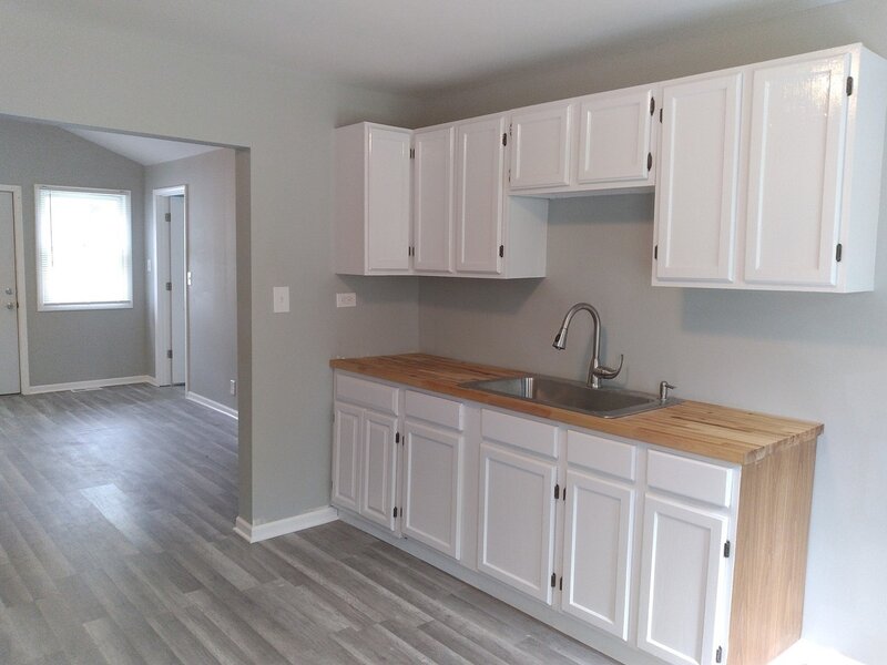 5215 W Orchard Drive Mchenry IL 60050