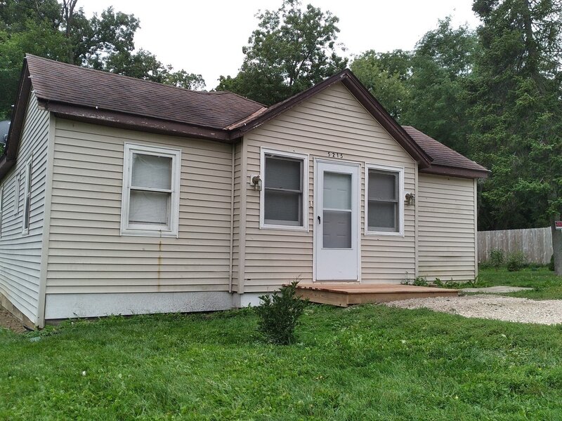 5215 W Orchard Drive Mchenry IL 60050