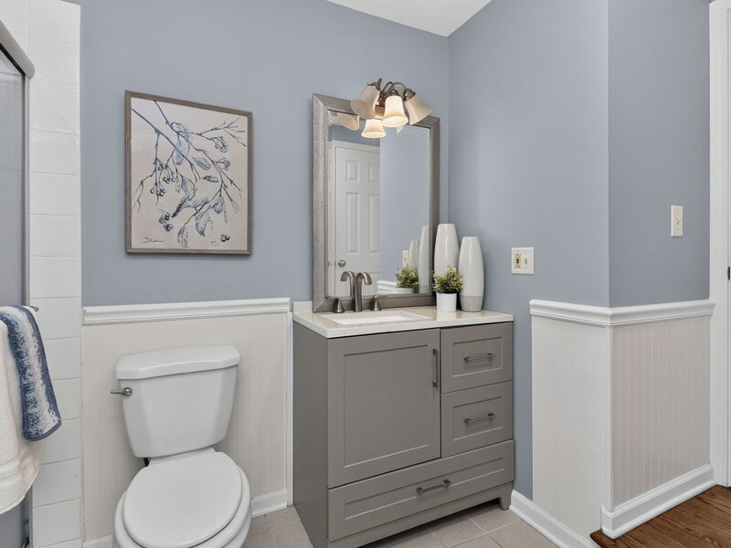 363 Pembroke Lane Glen Ellyn IL 60137