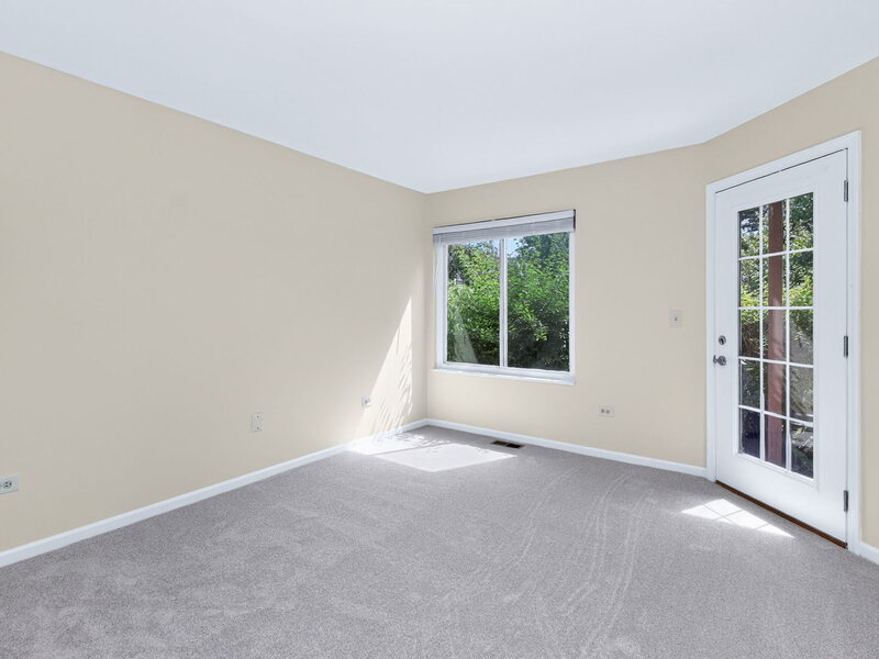 363 Pembroke Lane Glen Ellyn IL 60137